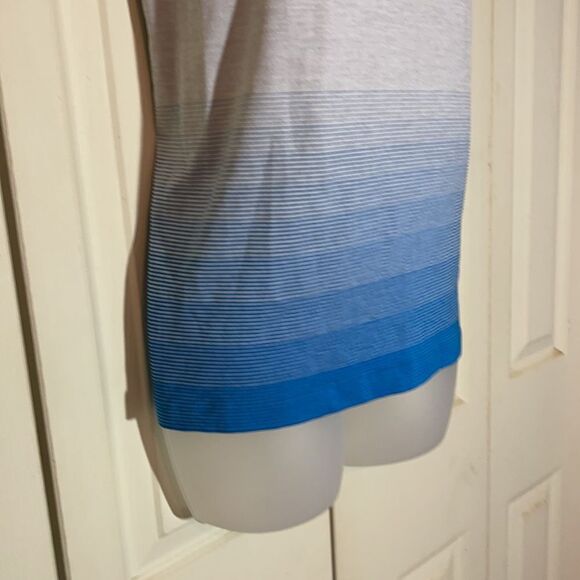 Yummie Striped Racerback Athletic Tank Top Large XL - Picture 8 of 13